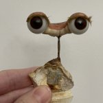 Антикварные стеклянные глаза на рокере