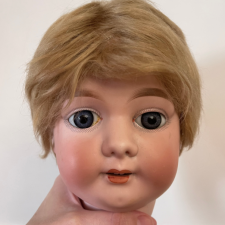 Парик натуральный мохер