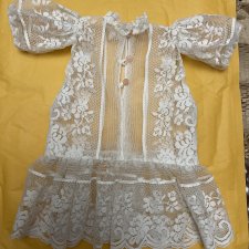 Платье для антикварной куклы из тюля