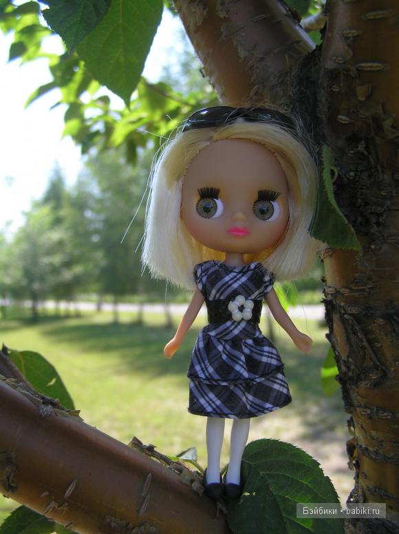Blythe, Наsbro