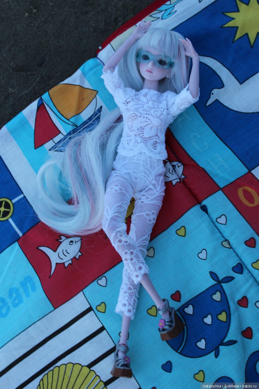 Проводили солнышко и встретили луну! Прогулка с куклой Звездой подиума 29 см (фото 8)