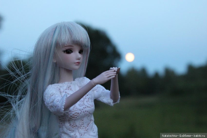 Проводили солнышко и встретили луну! Прогулка с куклой Звездой подиума 29 см
