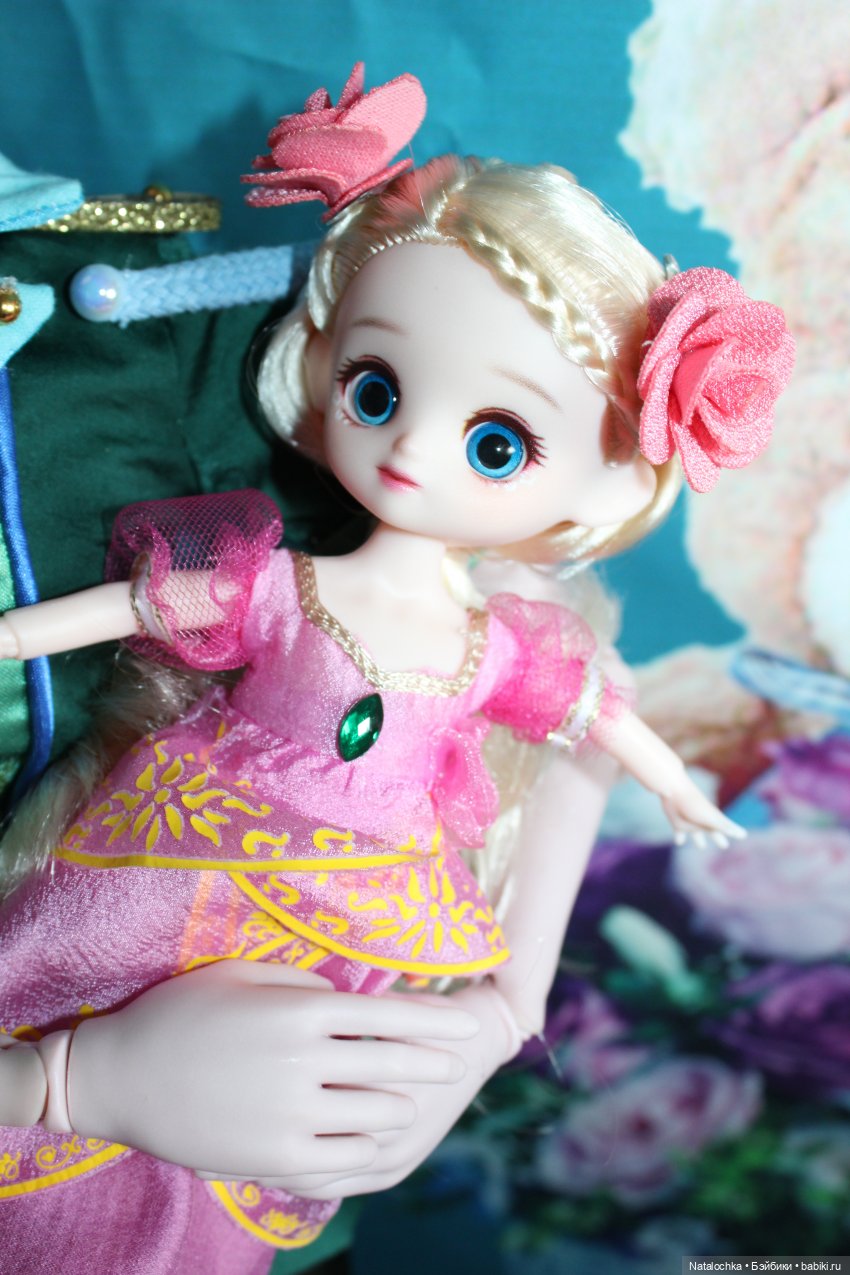 В гостях у Милли новенькие Звездочки (куклы "Звезды подиума" 60 см и 17 см)