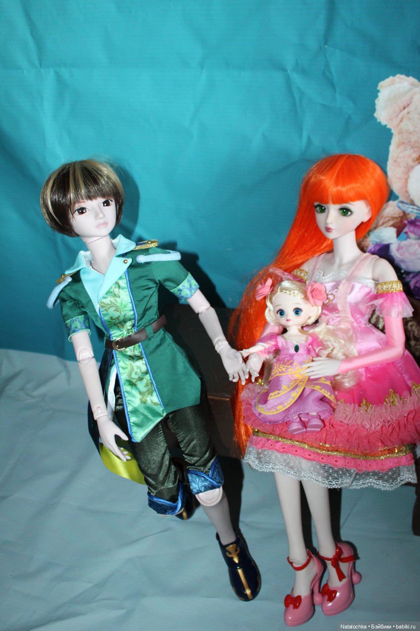 В гостях у Милли новенькие Звездочки (куклы "Звезды подиума" 60 см и 17 см)