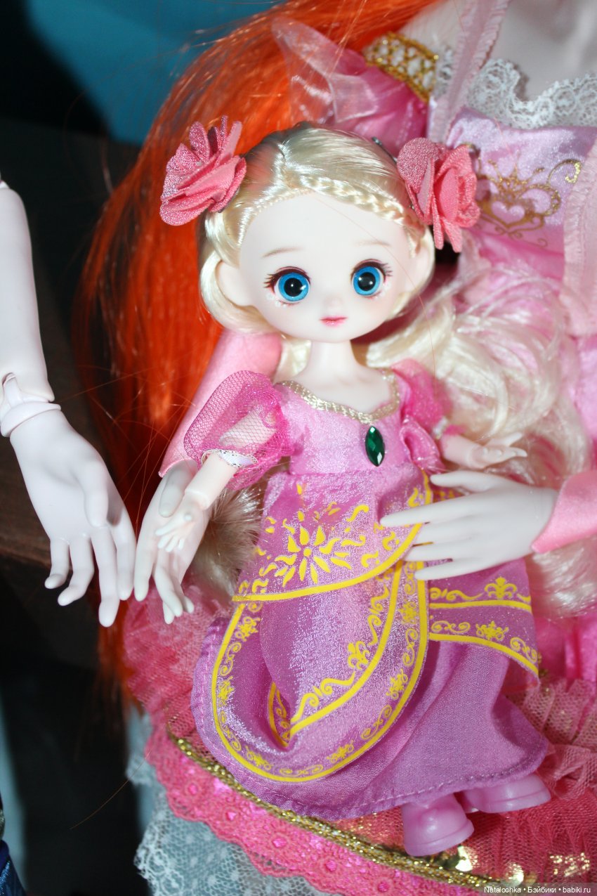 В гостях у Милли новенькие Звездочки (куклы "Звезды подиума" 60 см и 17 см)