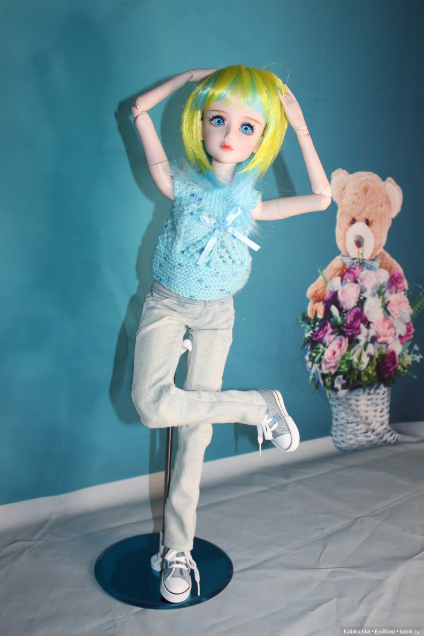 К Анжелике приехал новый друг (куклы "Звезды подиума" 60 см)