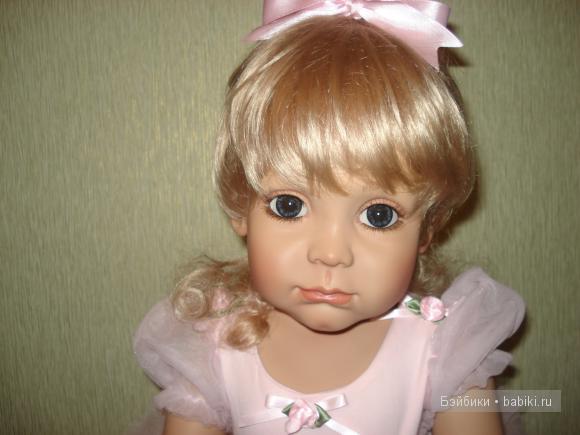 Снежинка-балеринка. Коллекционная кукла от Сьюзан Липпл (фото 4)