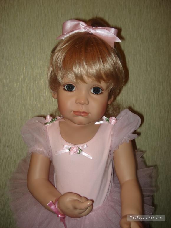 Снежинка-балеринка. Коллекционная кукла от Сьюзан Липпл (фото 3)