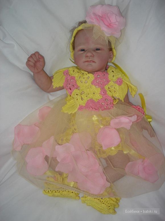 Одежда и обувь для кукол