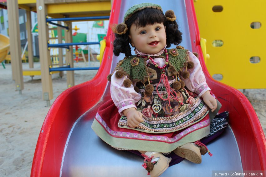 Итальянка Стефания из серии Адора Дети мира