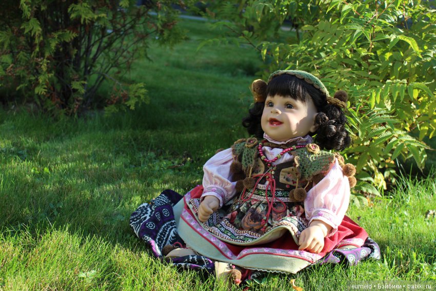 Итальянка Стефания из серии Адора Дети мира