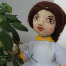 Проба пера в текстильной кукле