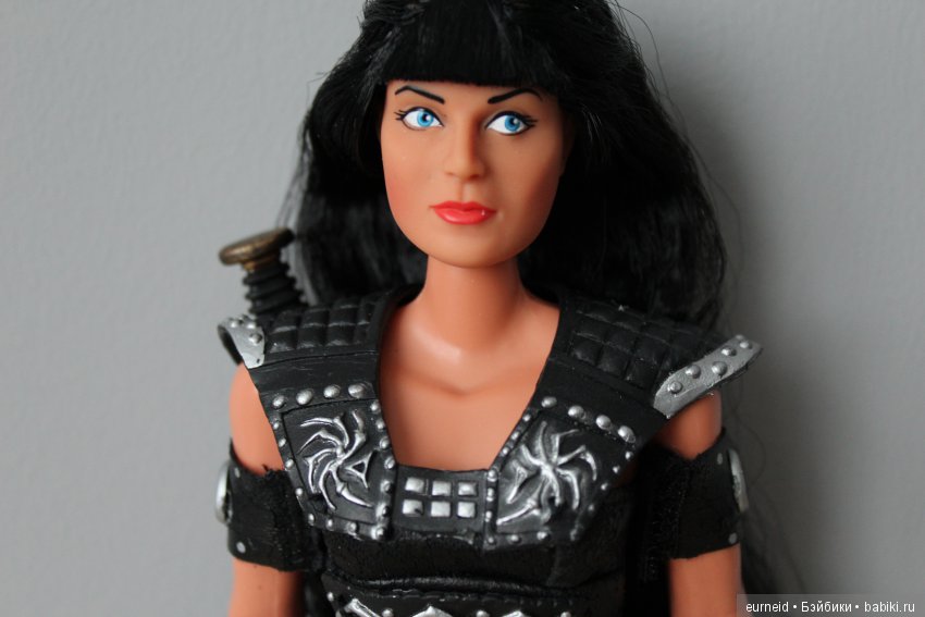Кукла по сериалу Зена - королева воинов