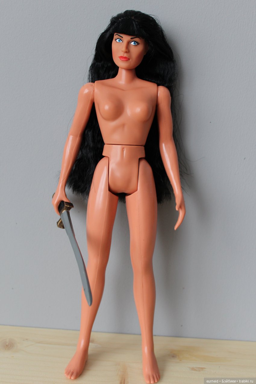 Кукла по сериалу Зена - королева воинов