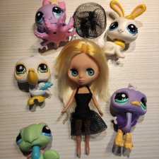 Куколка Blythe Petite и зверята LPS Куколка Blythe Petite и зверята LPS