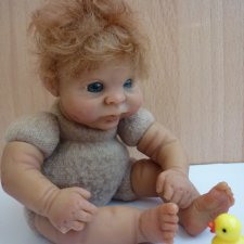 Малыш с ямочками на щечках ООАК из полимерной пластики