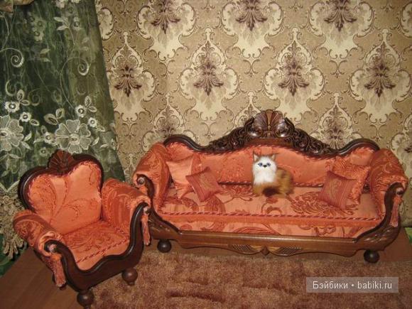 персиковый диванчик
