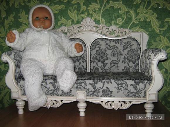 диван для кукол до 60 см.