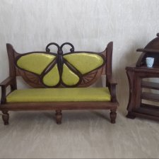 Продам диванчик для кукол ростом от 16 до 18 см