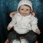 Кукольные наряды - почти джентельменский набор. Вязаный комплект для Ванюшки