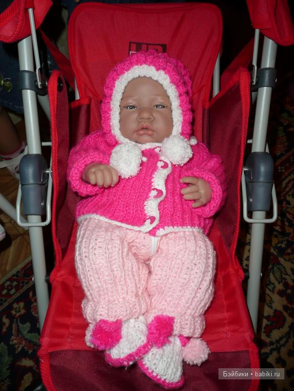 Тёпленький костюмчик для Маритты.