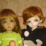 Тася встречает гостей.