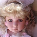 Продавец перепутал кукол!