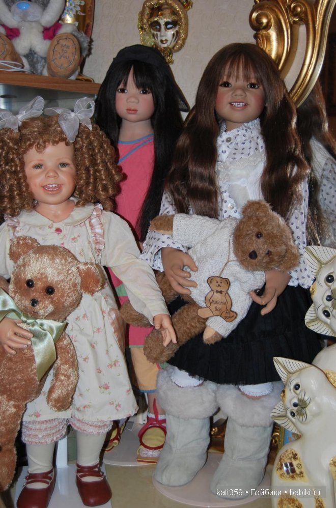 И снова малышка ИЛАИ от Annette Himstedt или наши переодевалочки