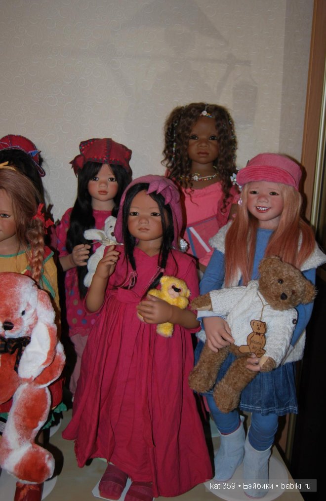 Небольшой вечерний фотосет некоторых моих девочек от Annette Himstedt