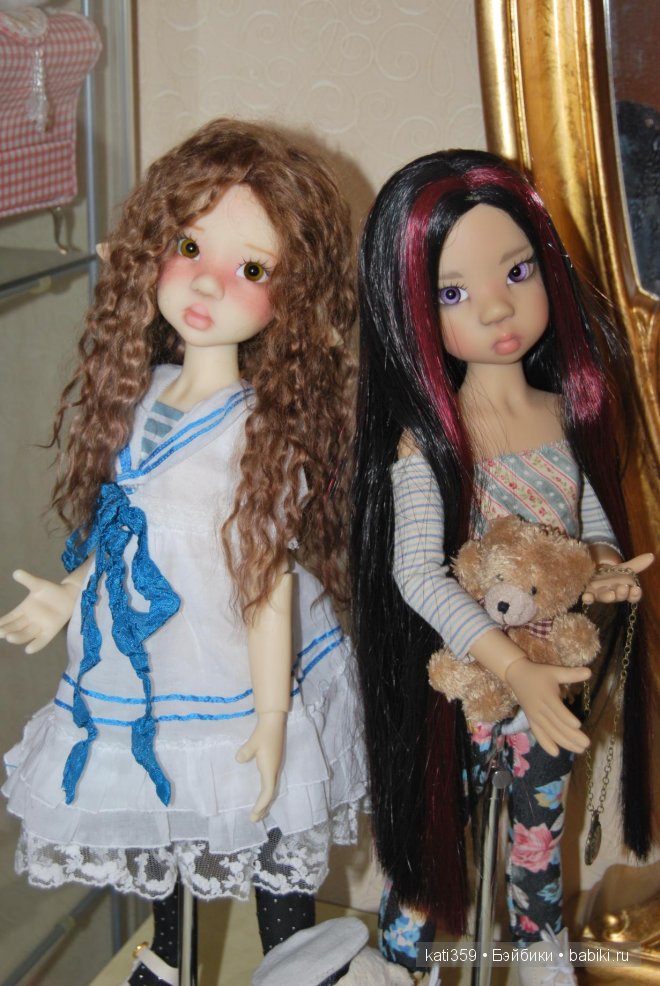 Моя морячка Ларочка со своей подружкой Мики от Kaye Wiggs