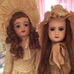 Кокетка Дейзи и скромная Мишель