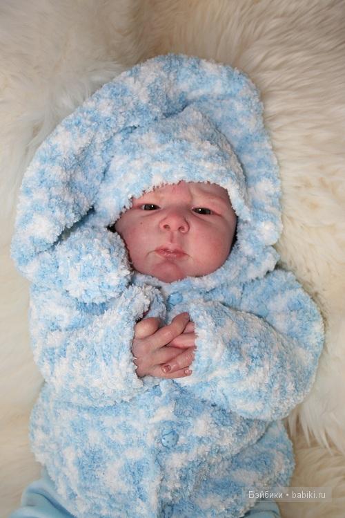 Арсений в костюмчике "Гномик"