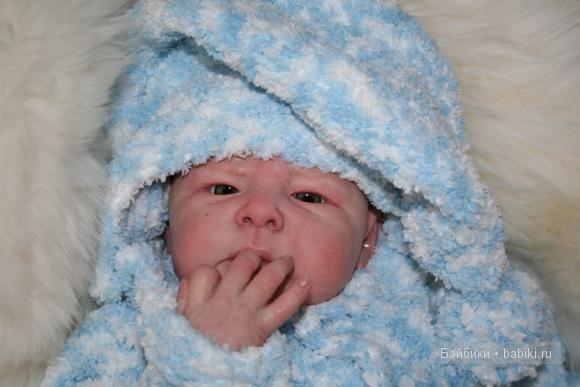 Арсений в костюмчике "Гномик"