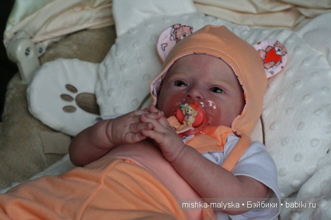 На большом воздушном шаре, мандаринового цвета, мы с тобой проводим это лето (фото 7)