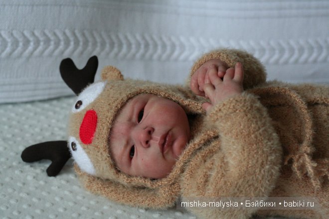 Мои маленькие олени спешат поздравить всех с наступающим Новым годом (фото 3)