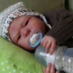 Мы ждём весну и кутаемся в тёплую одежду, смотря на стрелки и считая дни календаря...