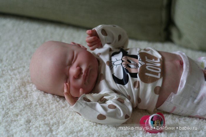 Мама, меня не буди, не надо, мне снится сон