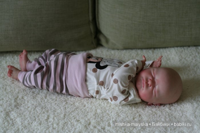 Мама, меня не буди, не надо, мне снится сон