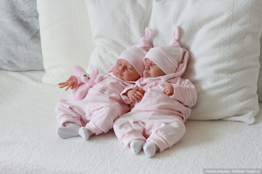 Лаура и Мика