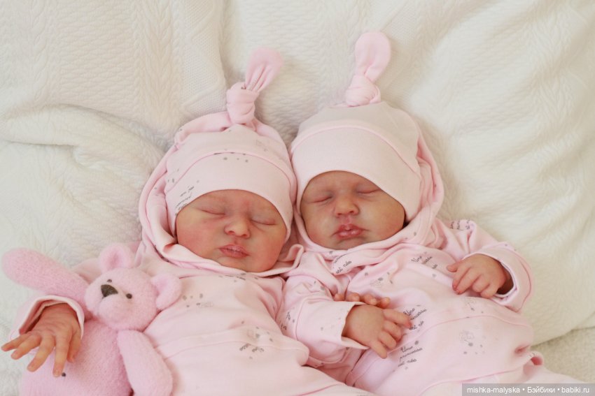 Лаура и Мика