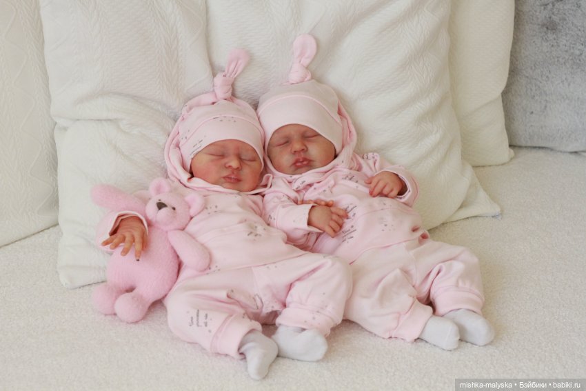 Лаура и Мика