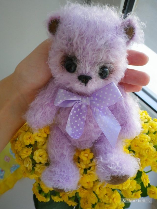 Мои свеженькие картины и... мишки, игрушки связанные крючком