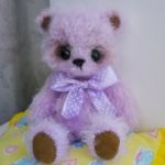 Мои свеженькие картины и... мишки, игрушки связанные крючком