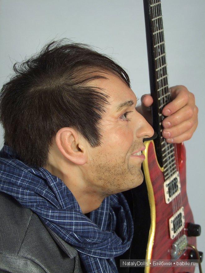 Авторская кукла Гитарист от Наталии Зотовой (фото 4)