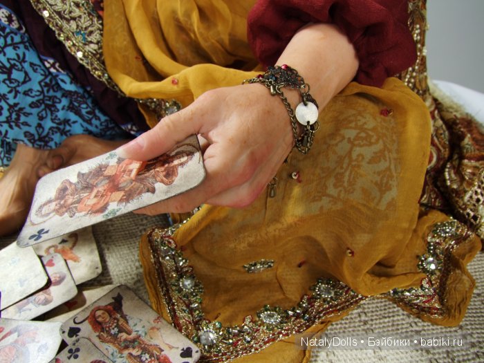 Гадалка - новая художественная кукла ручной работы Наталии Зотовой (фото 5)