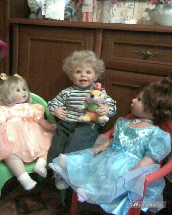 Подготовка к Новому году - Обиженные девчонки