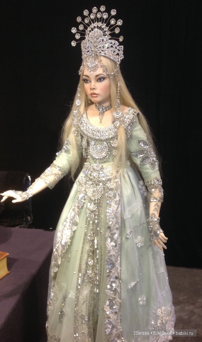 Сильвия Везер