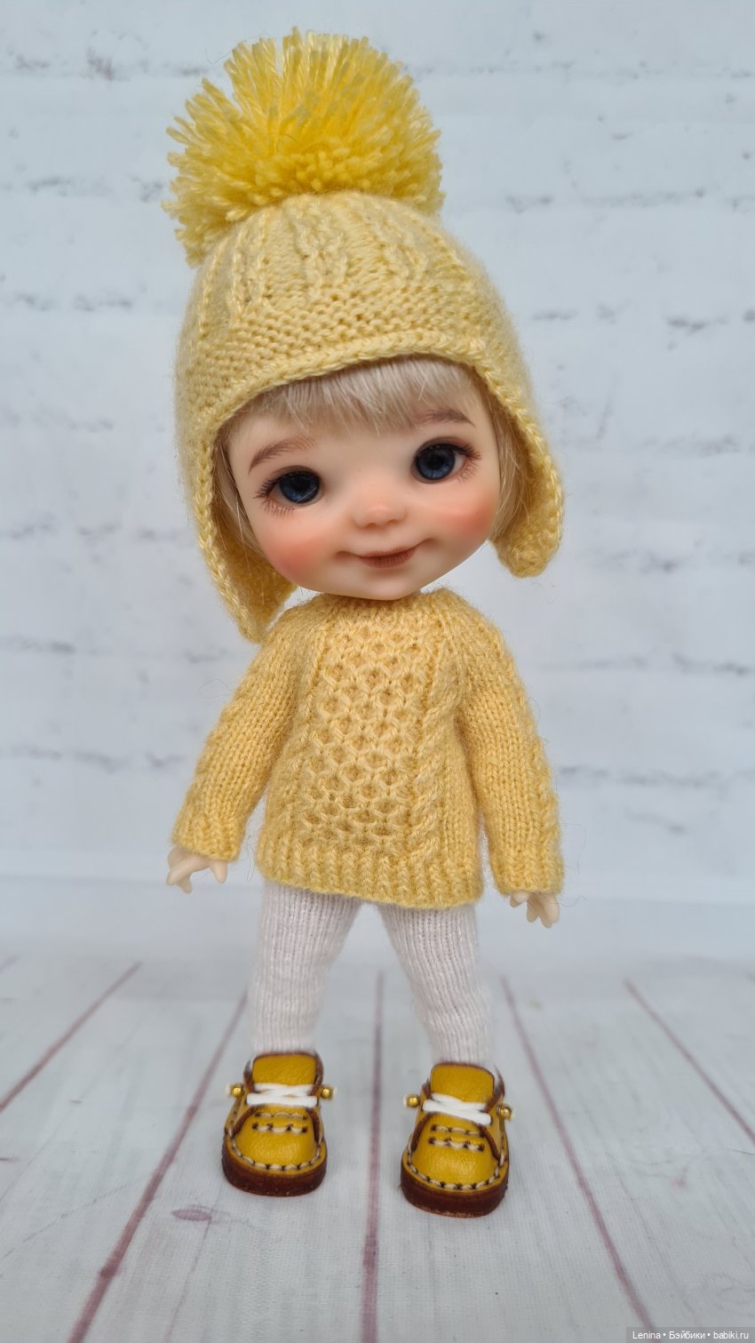 Свитерочки из тонкой шерсти для кукол обитсу 11 (небольшая помощь начинающим)
