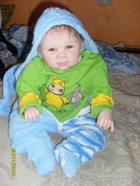 Новый красивенький комбезик и соска или Андрей утепляется (фото 4)