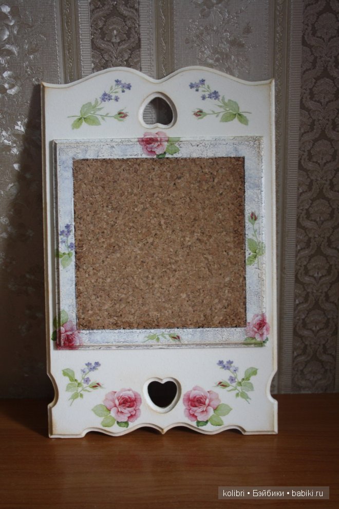 панно с вставкой из пробки ,для рецептов